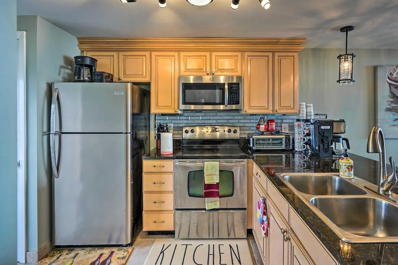 Idyllic Pcb Condo With Pool Access And Ocean Views! Panama City Beach
